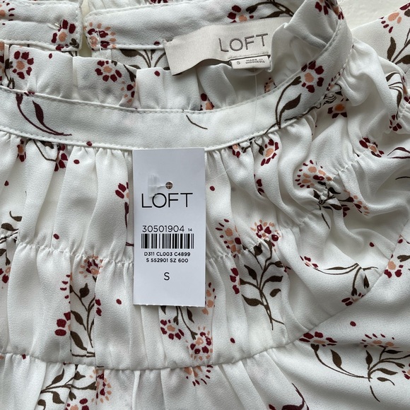 Loft garden shirred ruffle blouse. - Picture 7 of 13
